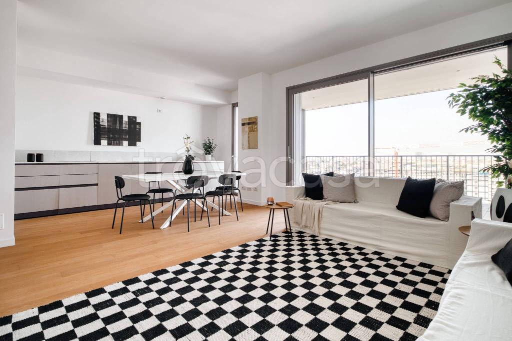 appartamento in vendita a Milano in zona Piazzale Lodi