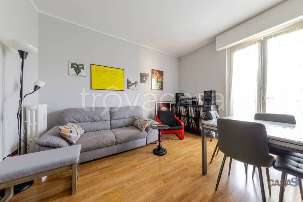 appartamento in vendita a Milano in zona Forlanini