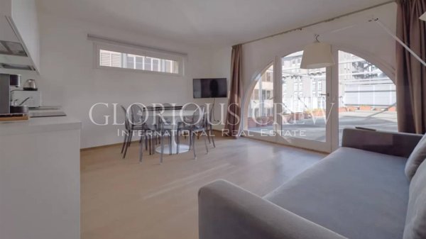appartamento in vendita a Milano in zona Porta Garibaldi