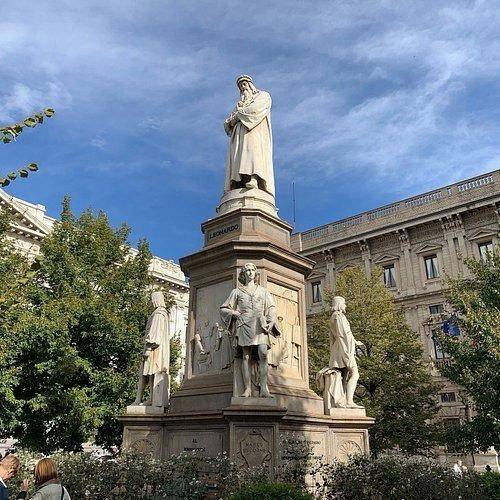 appartamento in vendita a Milano in zona Bocconi