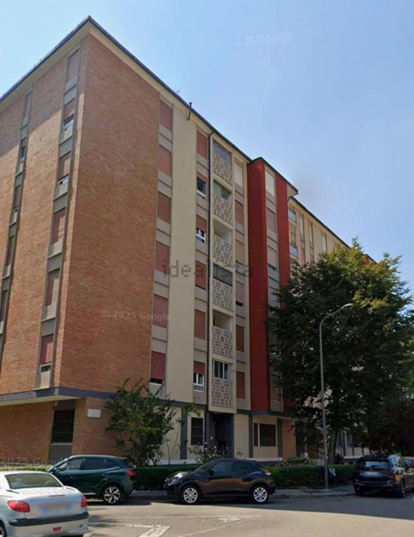 appartamento in vendita a Milano in zona Ghisallo