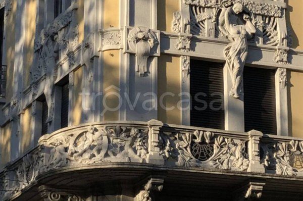 appartamento in vendita a Milano in zona Loreto