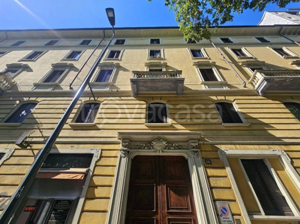 appartamento in vendita a Milano in zona Sempione