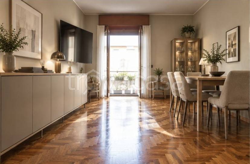 appartamento in vendita a Milano in zona Piazzale Lodi