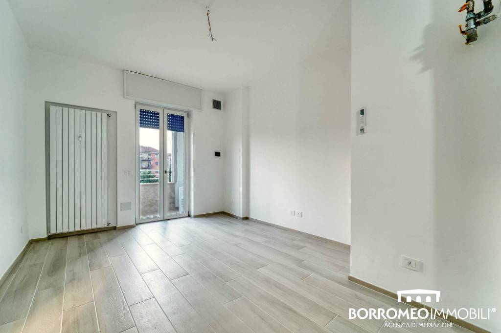 appartamento in vendita a Milano in zona Forlanini