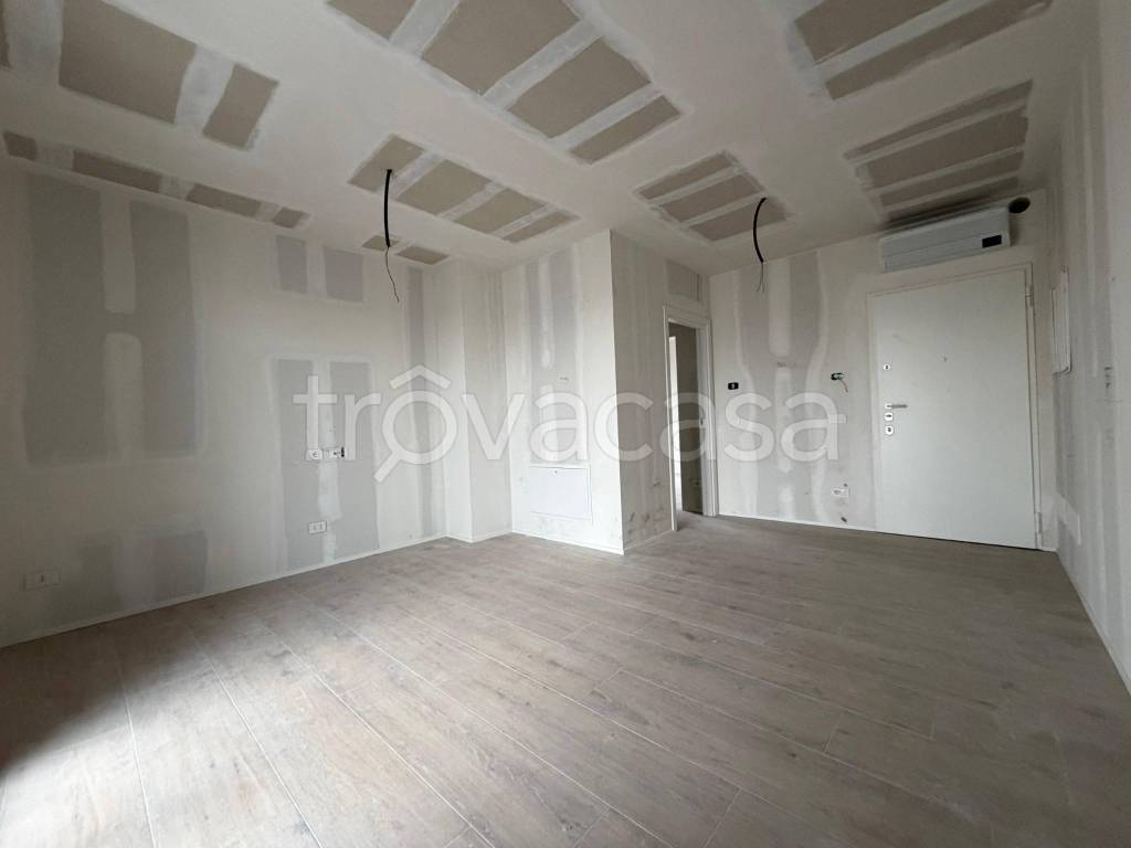 appartamento in vendita a Milano in zona Cascina dei Pomi