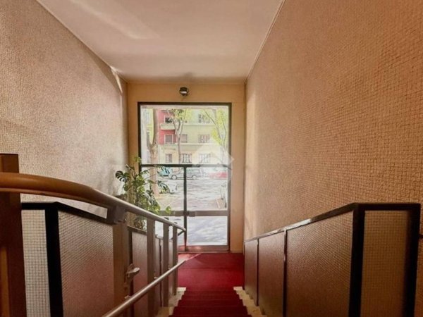 appartamento in vendita a Milano in zona Casoretto