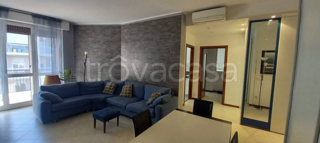 appartamento in vendita a Milano in zona Forlanini