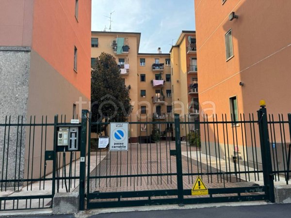 appartamento in vendita a Milano in zona Quarto Oggiaro