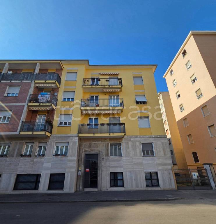 appartamento in vendita a Milano in zona Villapizzone
