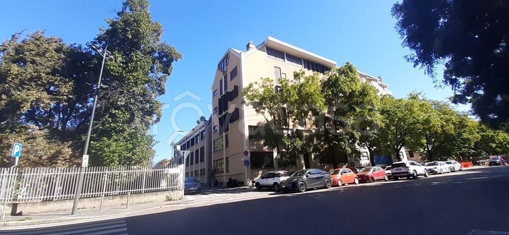 appartamento in vendita a Milano in zona Ghisolfa