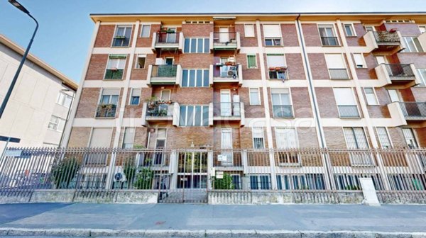 ufficio in vendita a Milano in zona Gorla