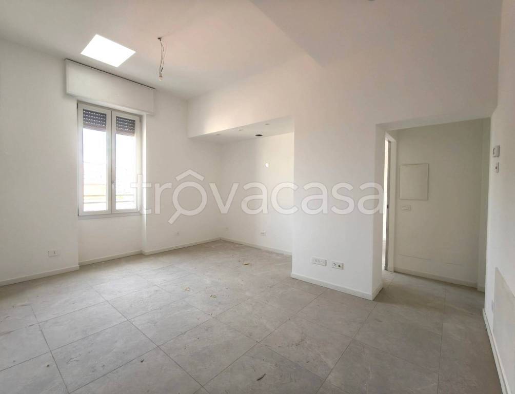 appartamento in vendita a Milano in zona Tibaldi