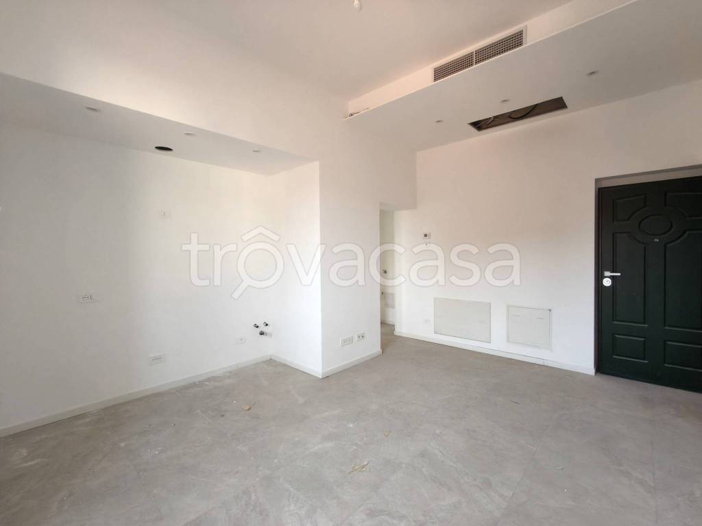 appartamento in vendita a Milano in zona Porta Genova