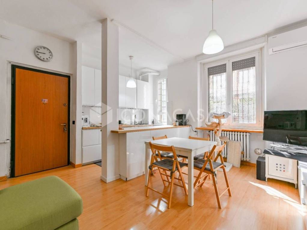 appartamento in vendita a Milano in zona Città Studi