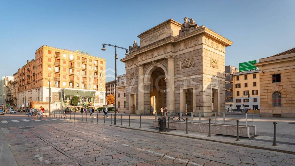 appartamento in vendita a Milano in zona Porta Garibaldi