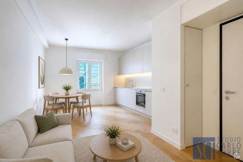 appartamento in vendita a Milano in zona Porta Genova