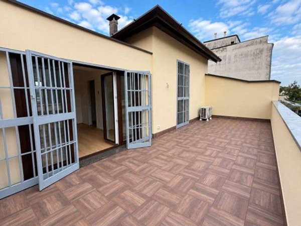 appartamento in vendita a Milano in zona Porta Garibaldi