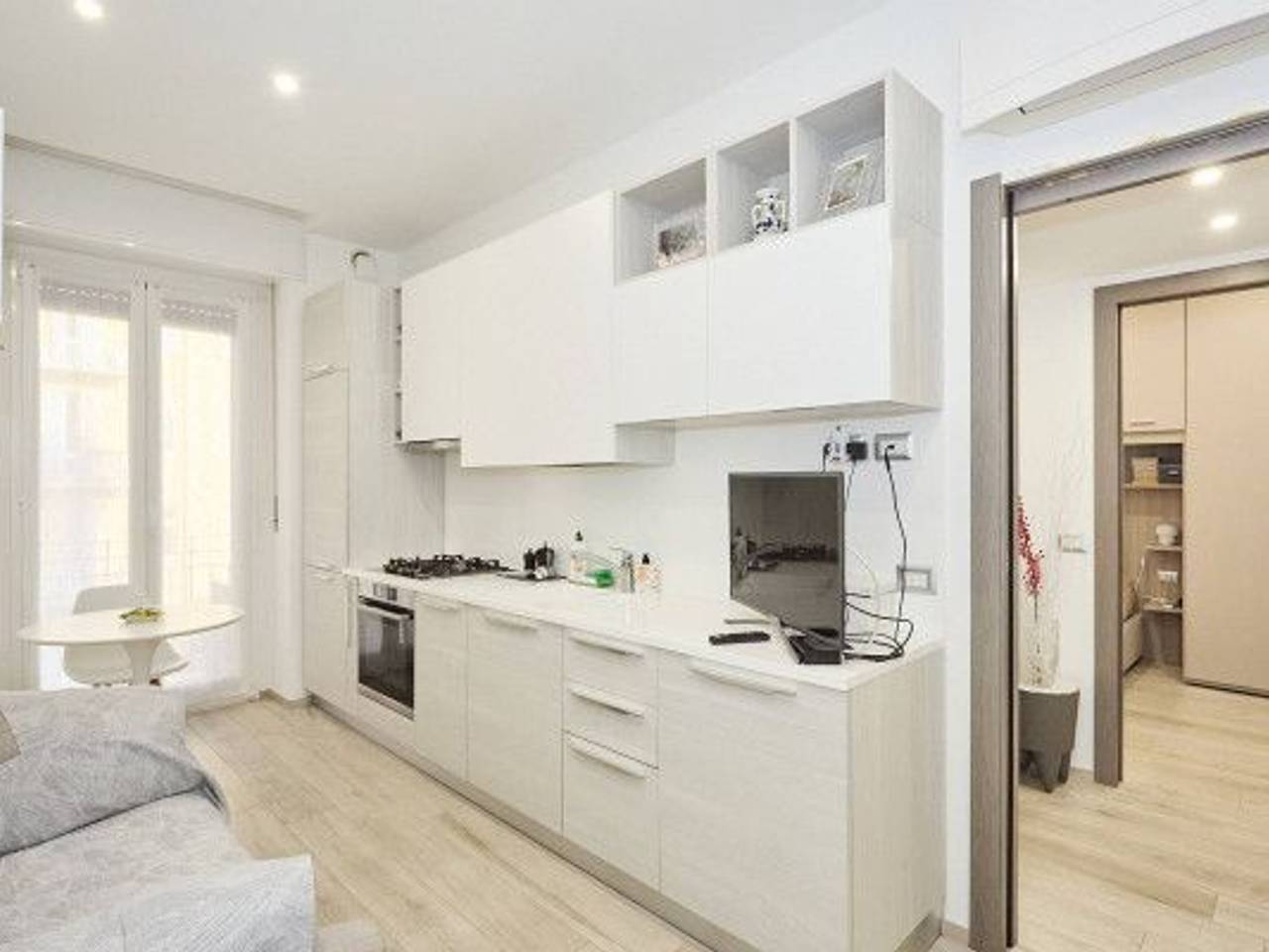 appartamento in vendita a Milano in zona Ghisolfa