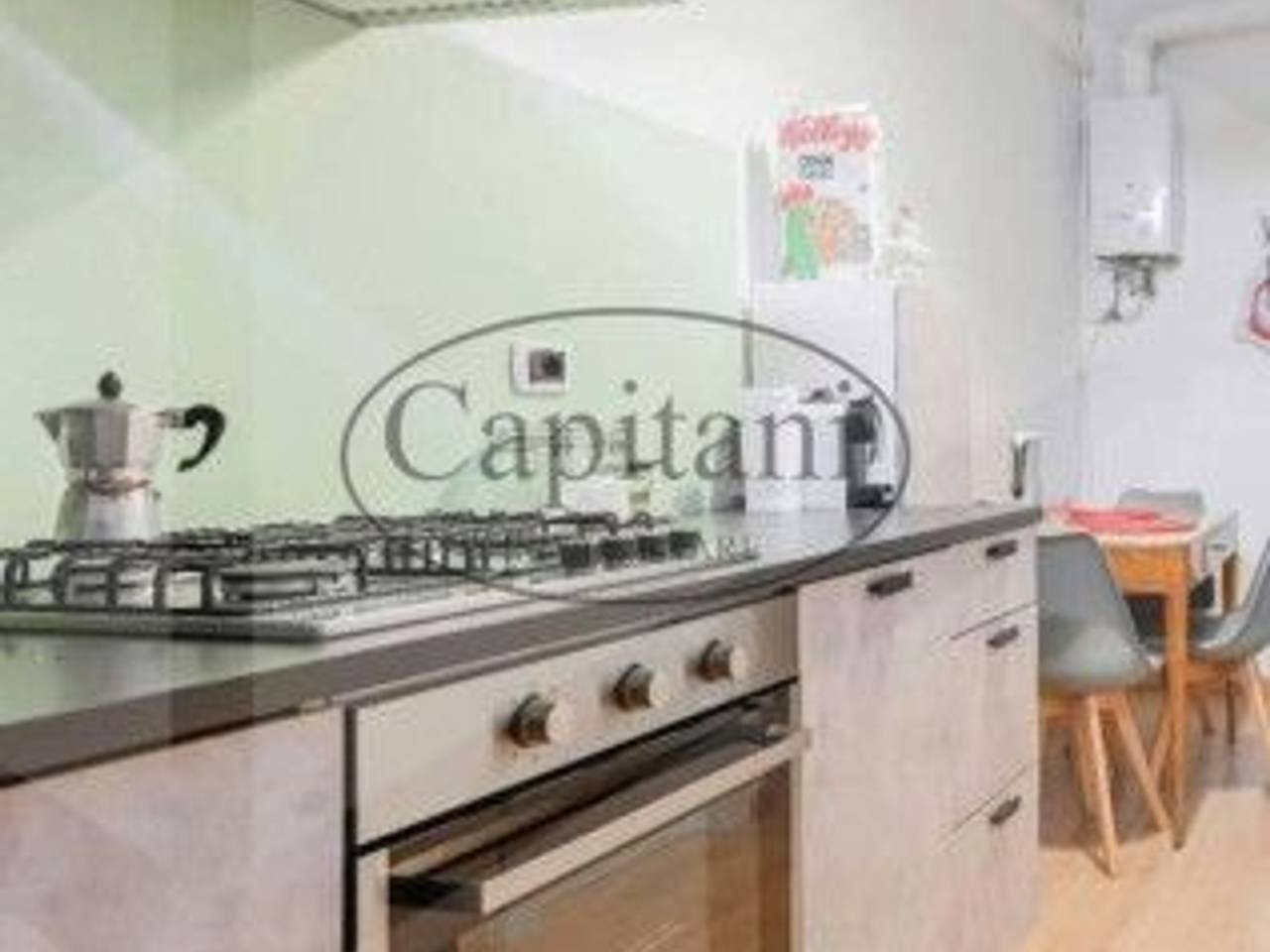appartamento in vendita a Milano in zona Loreto