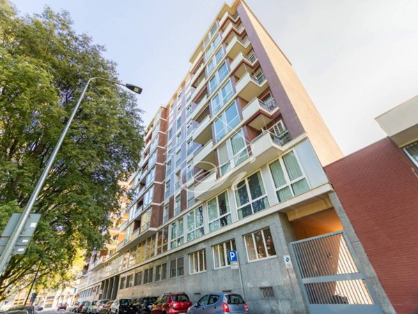 appartamento in vendita a Milano in zona Bovisa