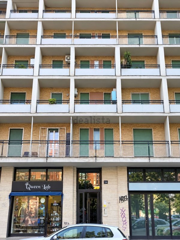 appartamento in vendita a Milano in zona Crescenzago