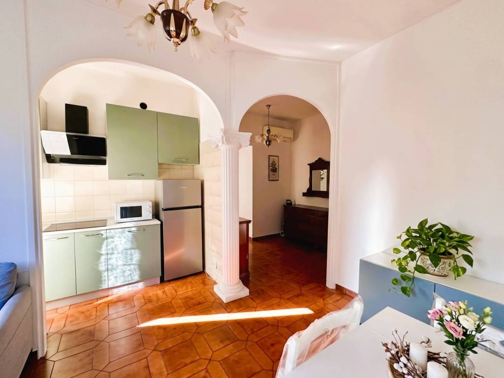 appartamento in vendita a Milano in zona Porta Genova