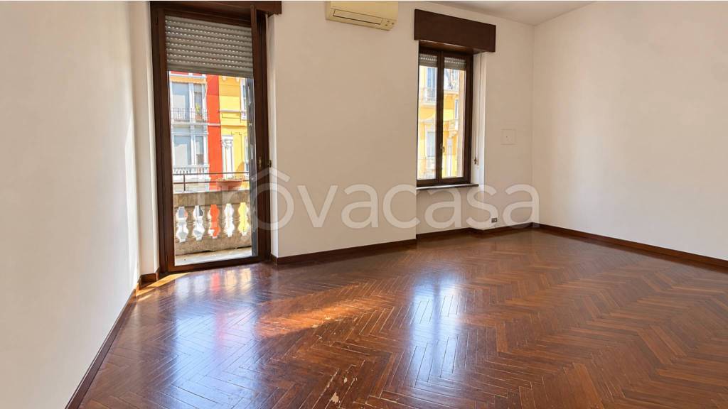 appartamento in vendita a Milano in zona Città Studi