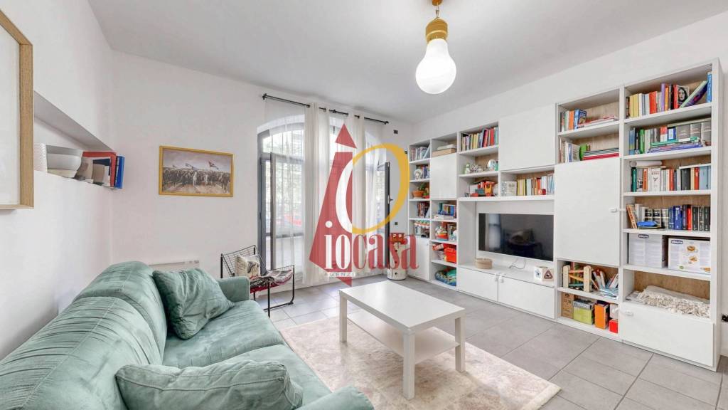 appartamento in vendita a Milano in zona Piazzale Lodi