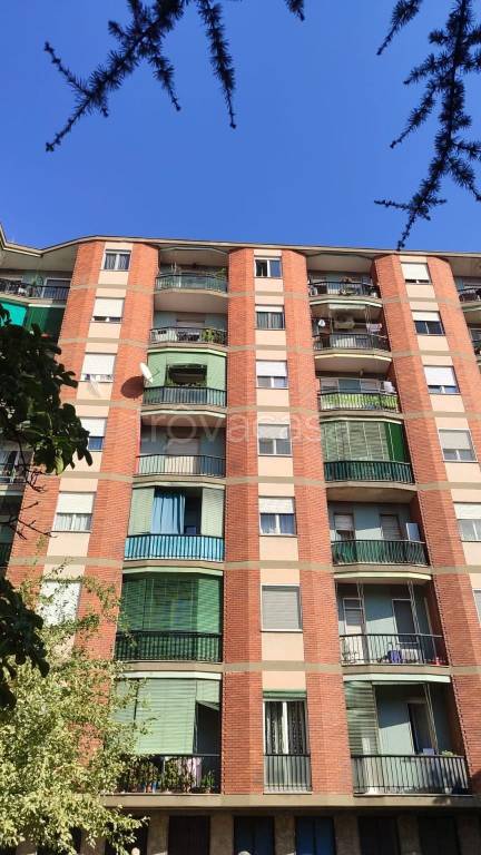 appartamento in vendita a Milano in zona Precotto