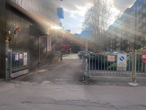casa indipendente in vendita a Milano in zona Bande Nere