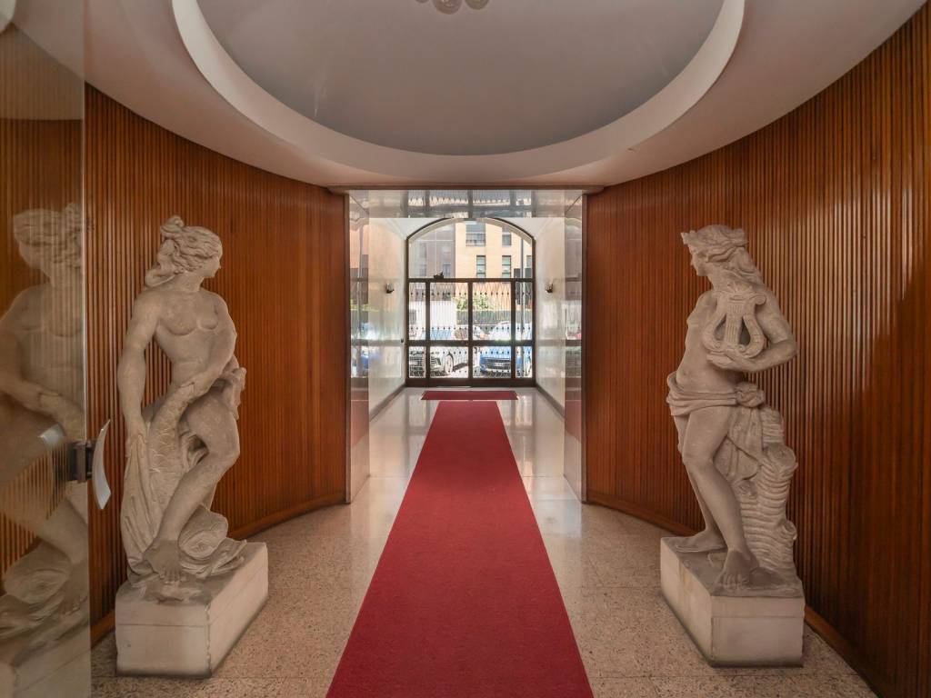 appartamento in vendita a Milano in zona Maggiolina