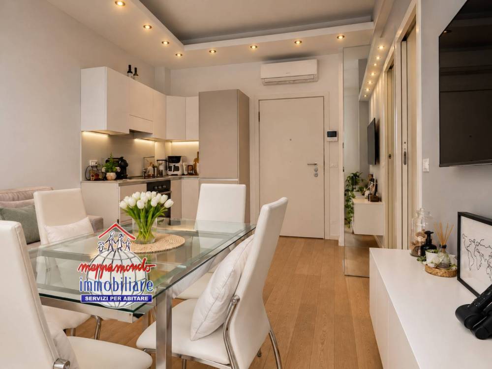 appartamento in vendita a Milano in zona Porta Genova