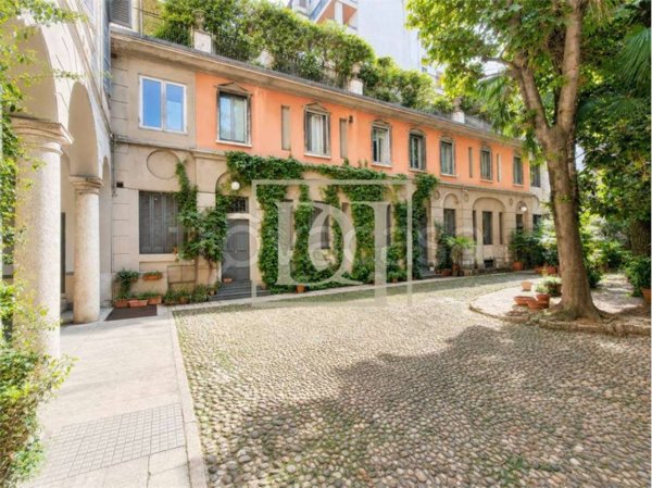 appartamento in vendita a Milano in zona Brera