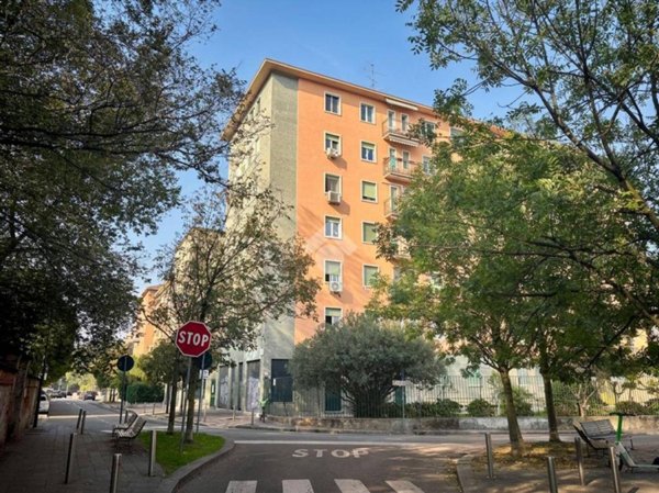 appartamento in vendita a Milano in zona Villapizzone