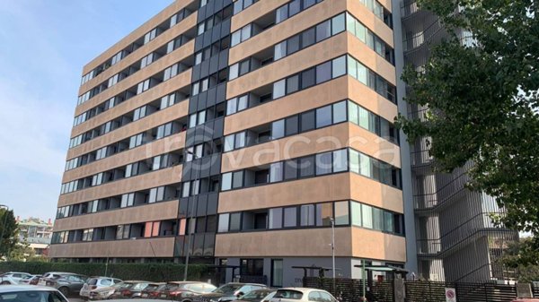 appartamento in vendita a Milano in zona Vigentino