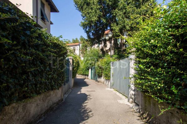 appartamento in vendita a Milano in zona Isola