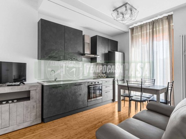 appartamento in vendita a Milano in zona Moncucco