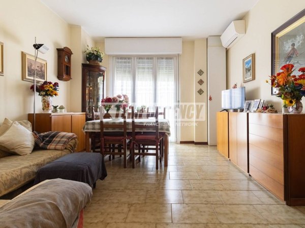 appartamento in vendita a Milano in zona Rogoredo
