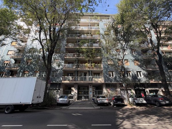 appartamento in vendita a Milano in zona Il Portello