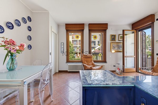 appartamento in vendita a Milano in zona Famagosta