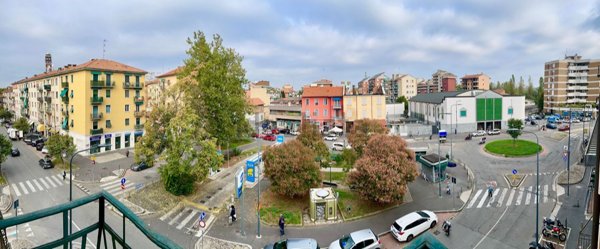 appartamento in vendita a Milano in zona Baggio