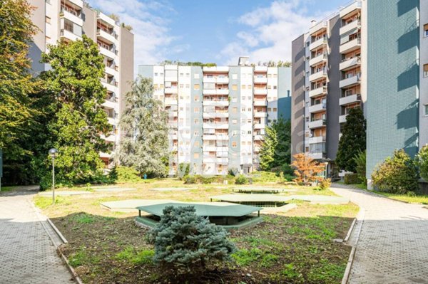 appartamento in vendita a Milano in zona Turro