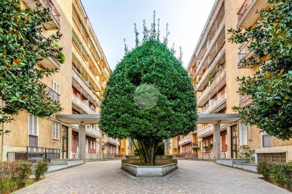 appartamento in vendita a Milano in zona Ortica