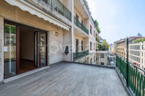 appartamento in vendita a Milano in zona Cadorna