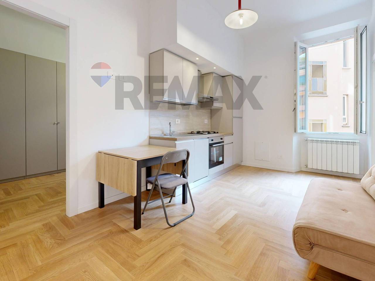 appartamento in vendita a Milano in zona Loreto
