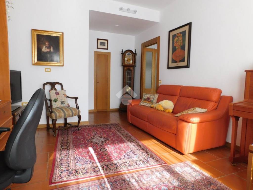 appartamento in vendita a Milano in zona Solari
