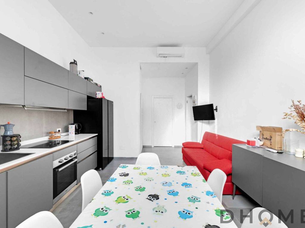 appartamento in vendita a Milano in zona Solari