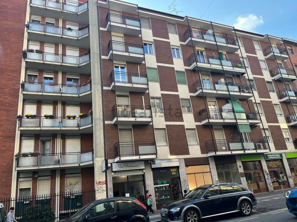 appartamento in vendita a Milano in zona Affori