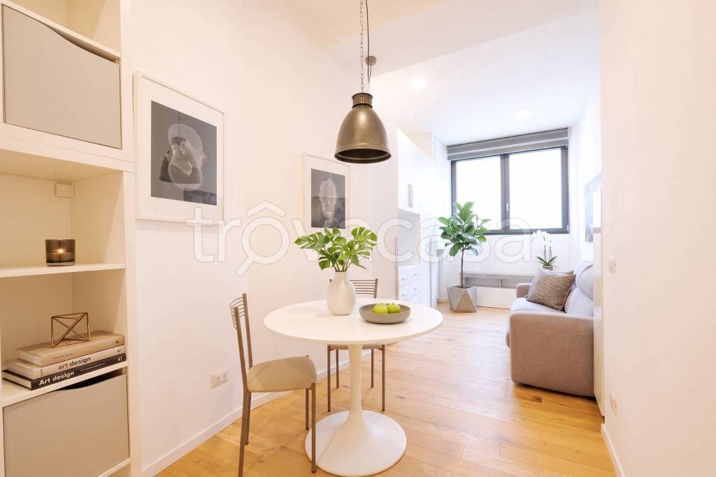 appartamento in vendita a Milano in zona Città Studi